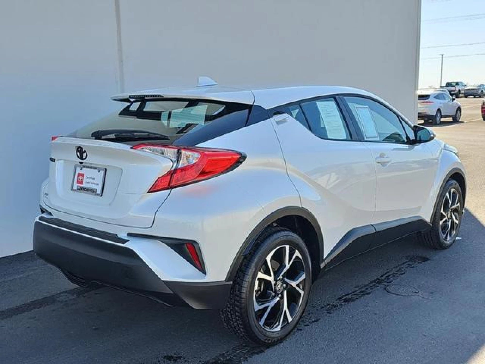 2022 Toyota C-HR XLE