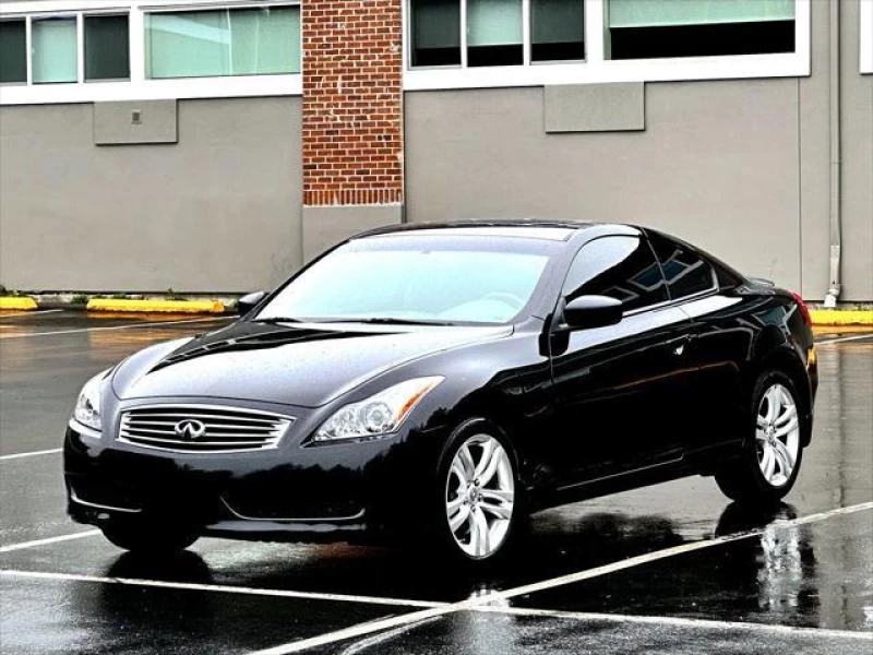 2010 INFINITI G37x Base