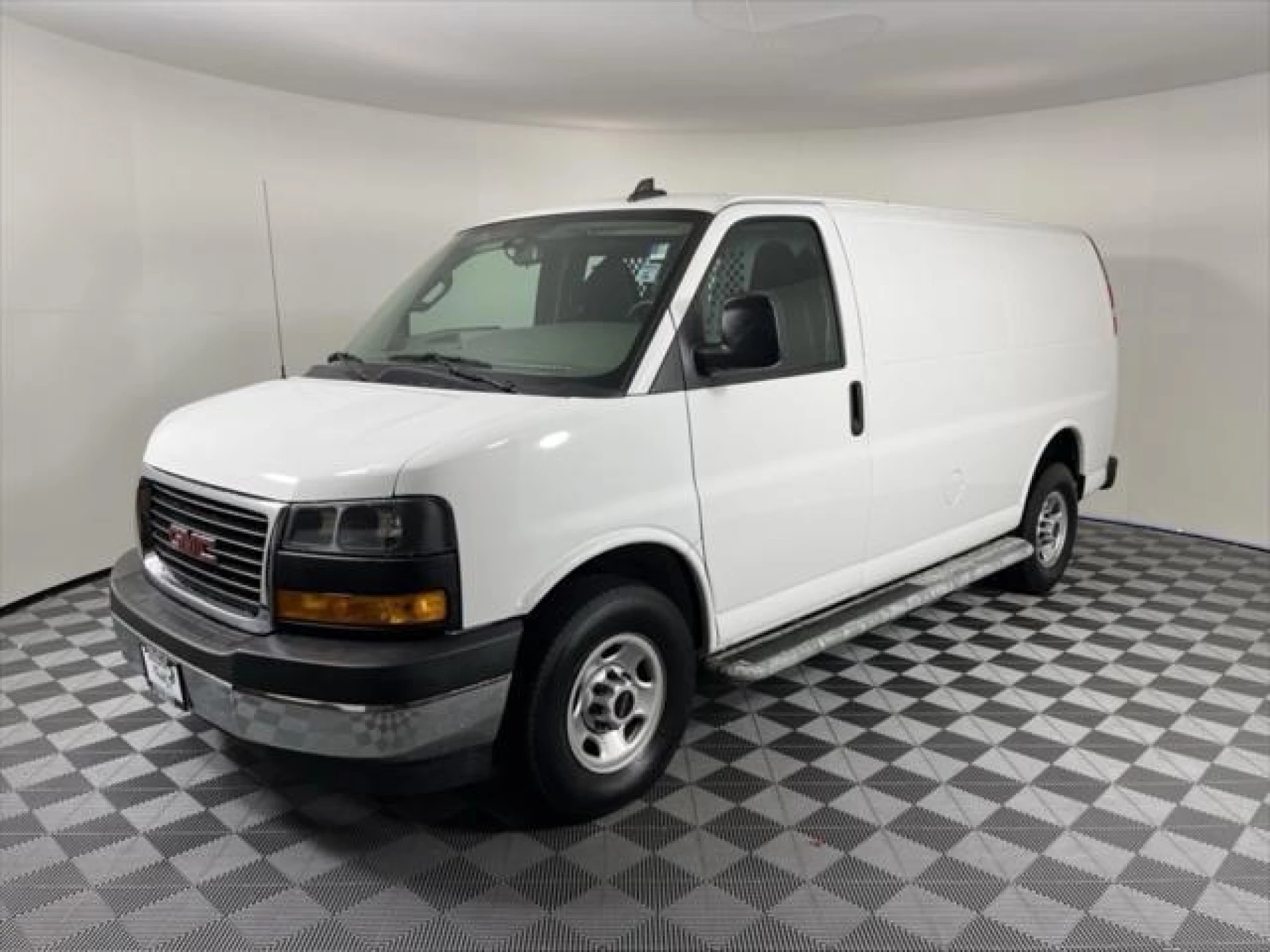 2020 GMC Savana 2500 Work Van