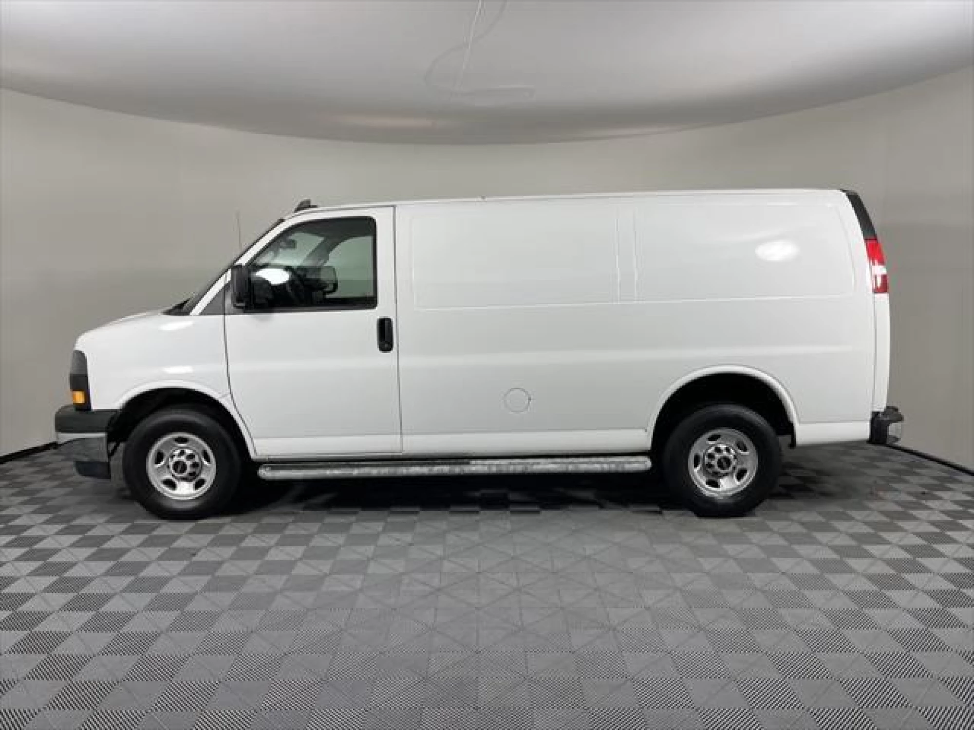 2020 GMC Savana 2500 Work Van