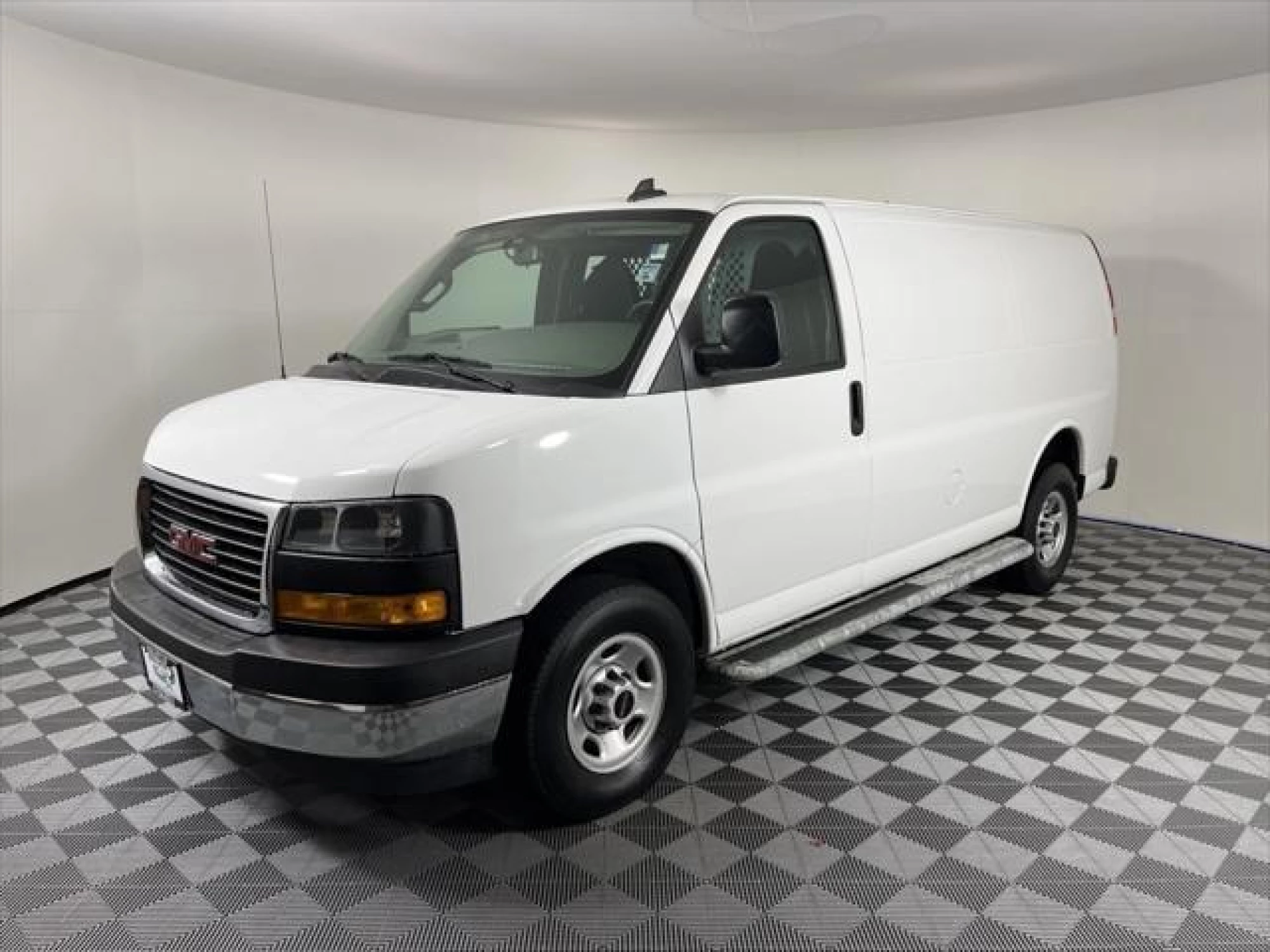 2020 GMC Savana 2500 Work Van