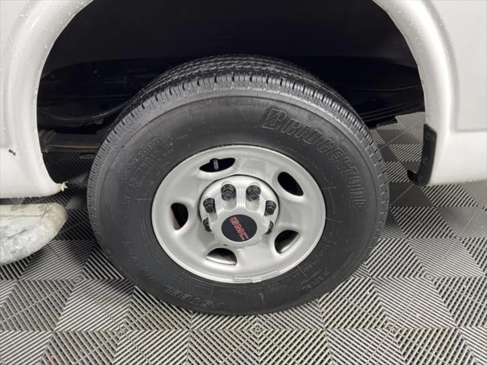2020 GMC Savana 2500 Work Van