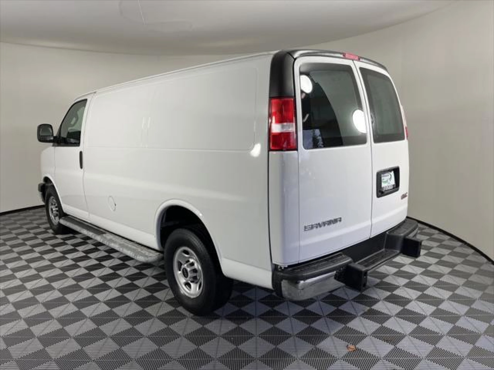 2020 GMC Savana 2500 Work Van