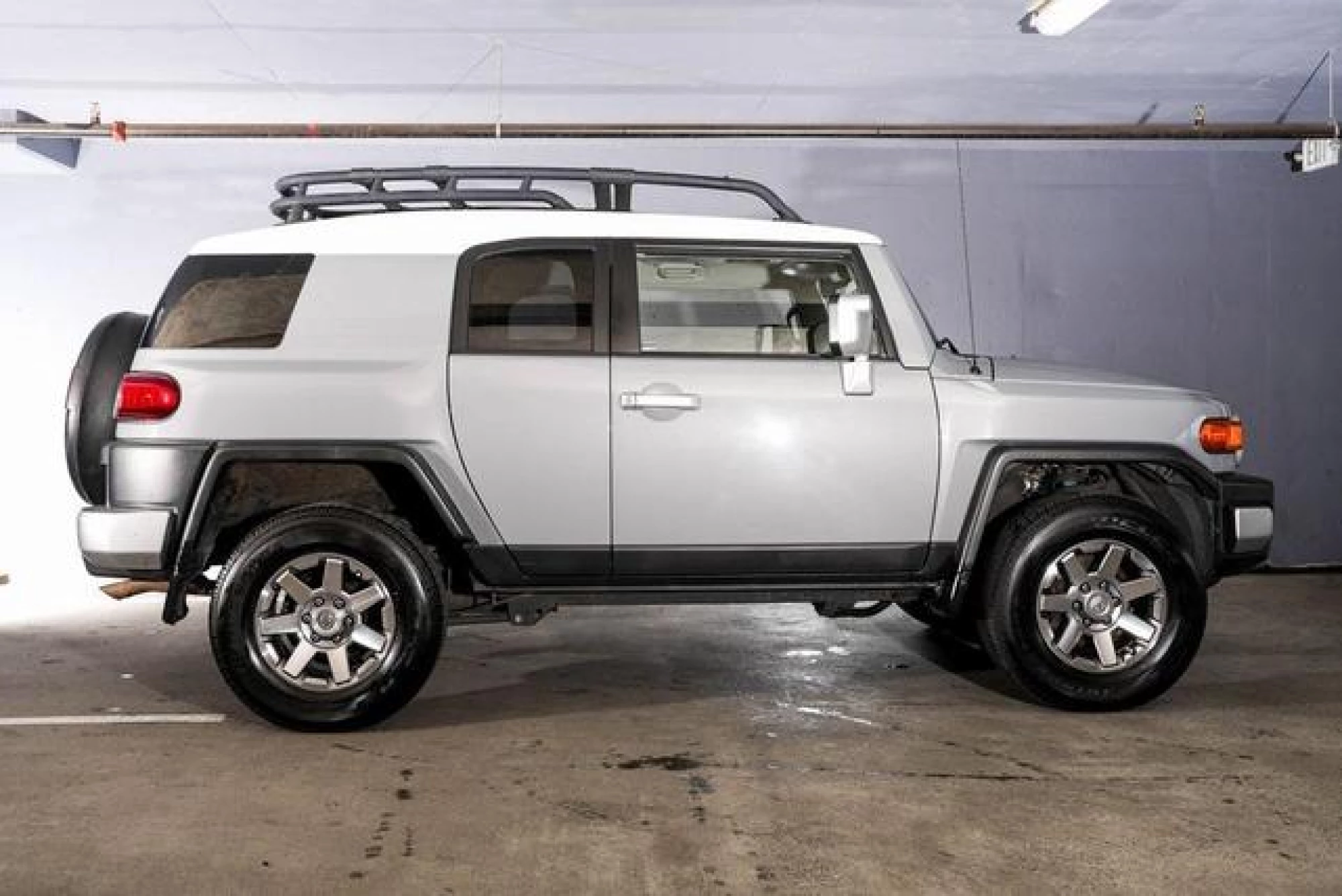 2014 Toyota FJ Cruiser Base