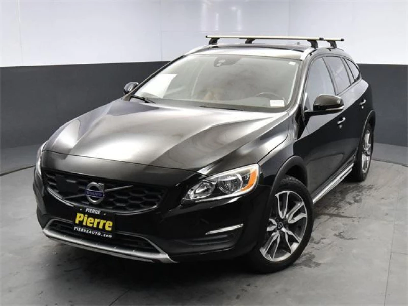 2018 Volvo V60 Cross Country T5