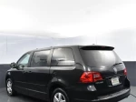2010 Volkswagen Routan SE