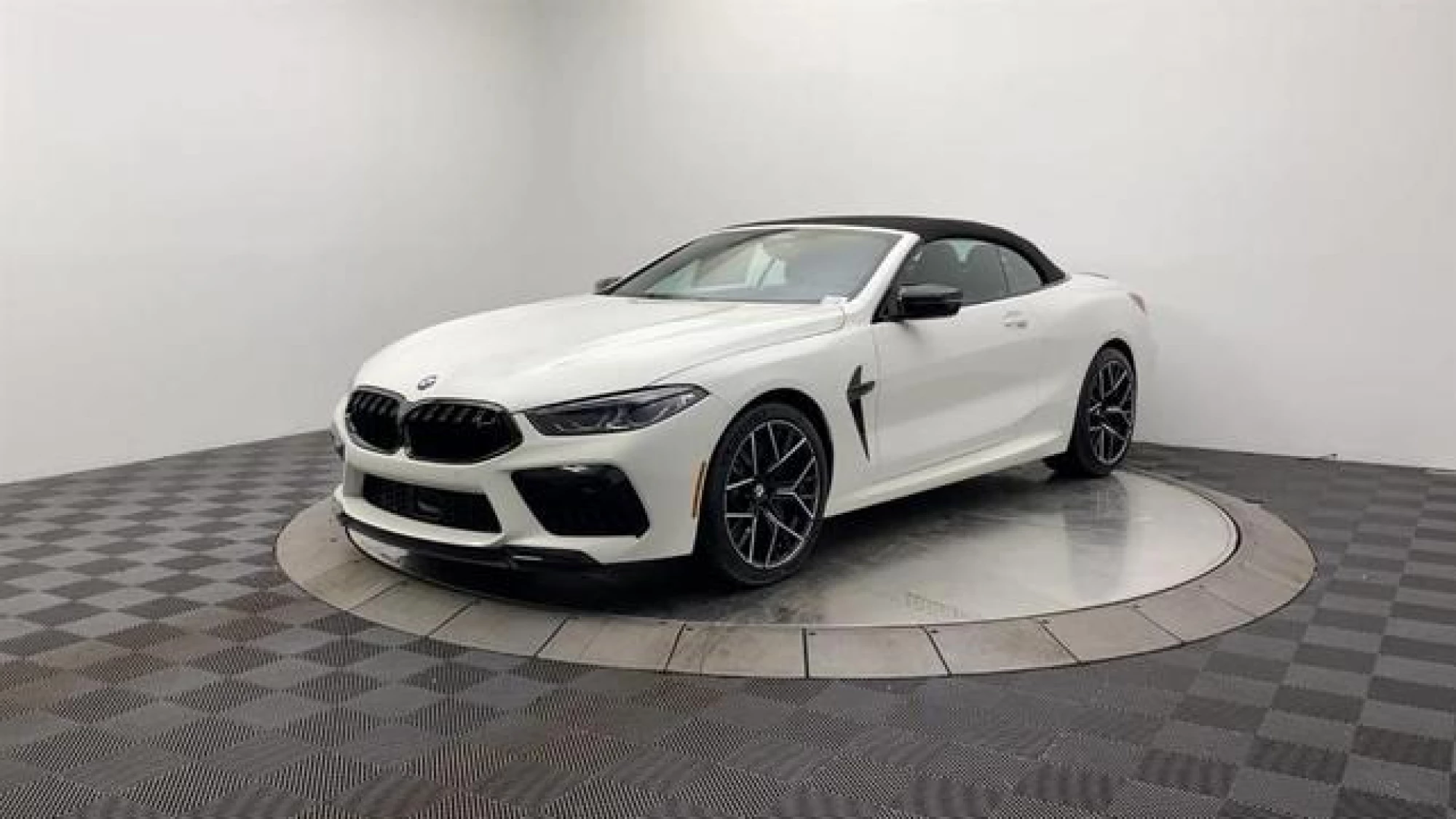2024 BMW M8 Competition