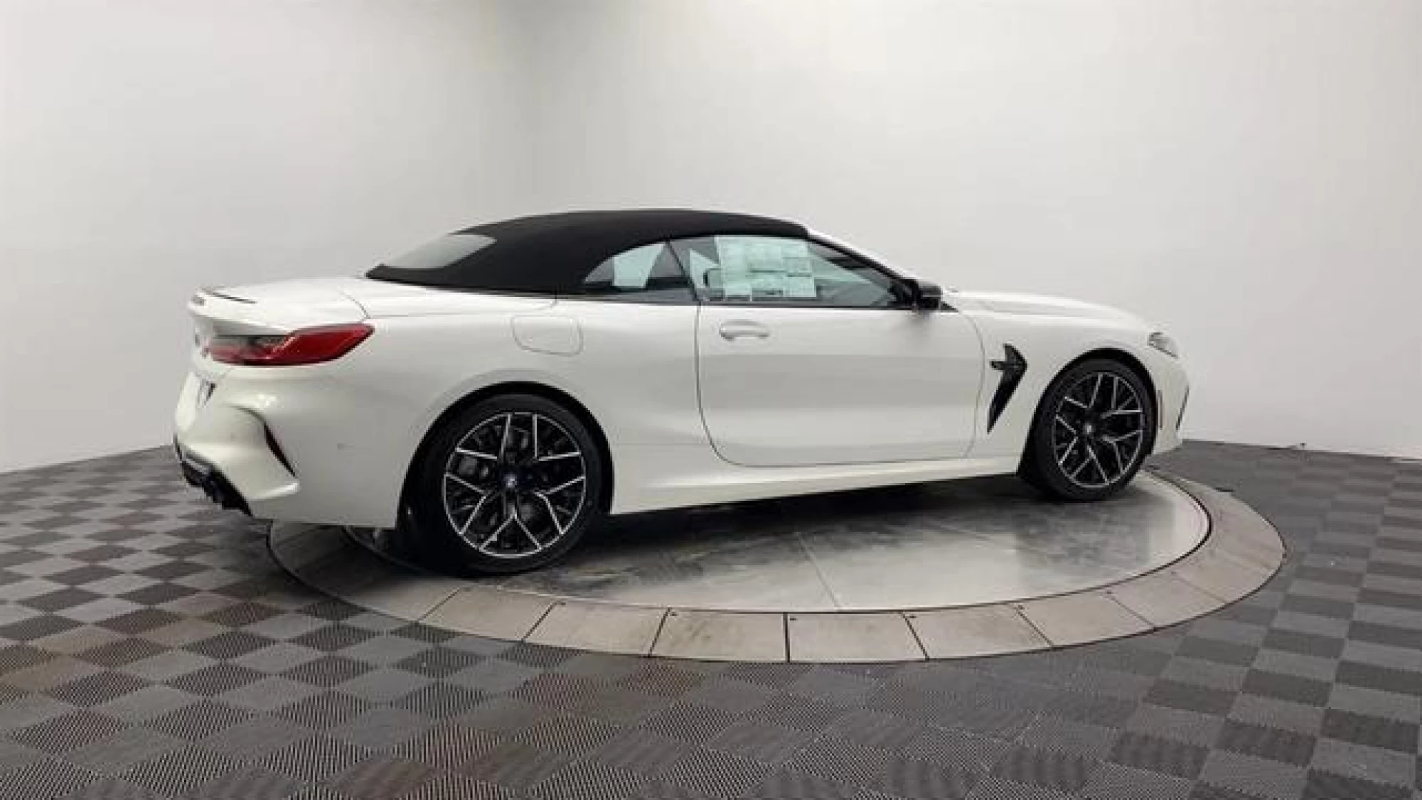 2024 BMW M8 Competition