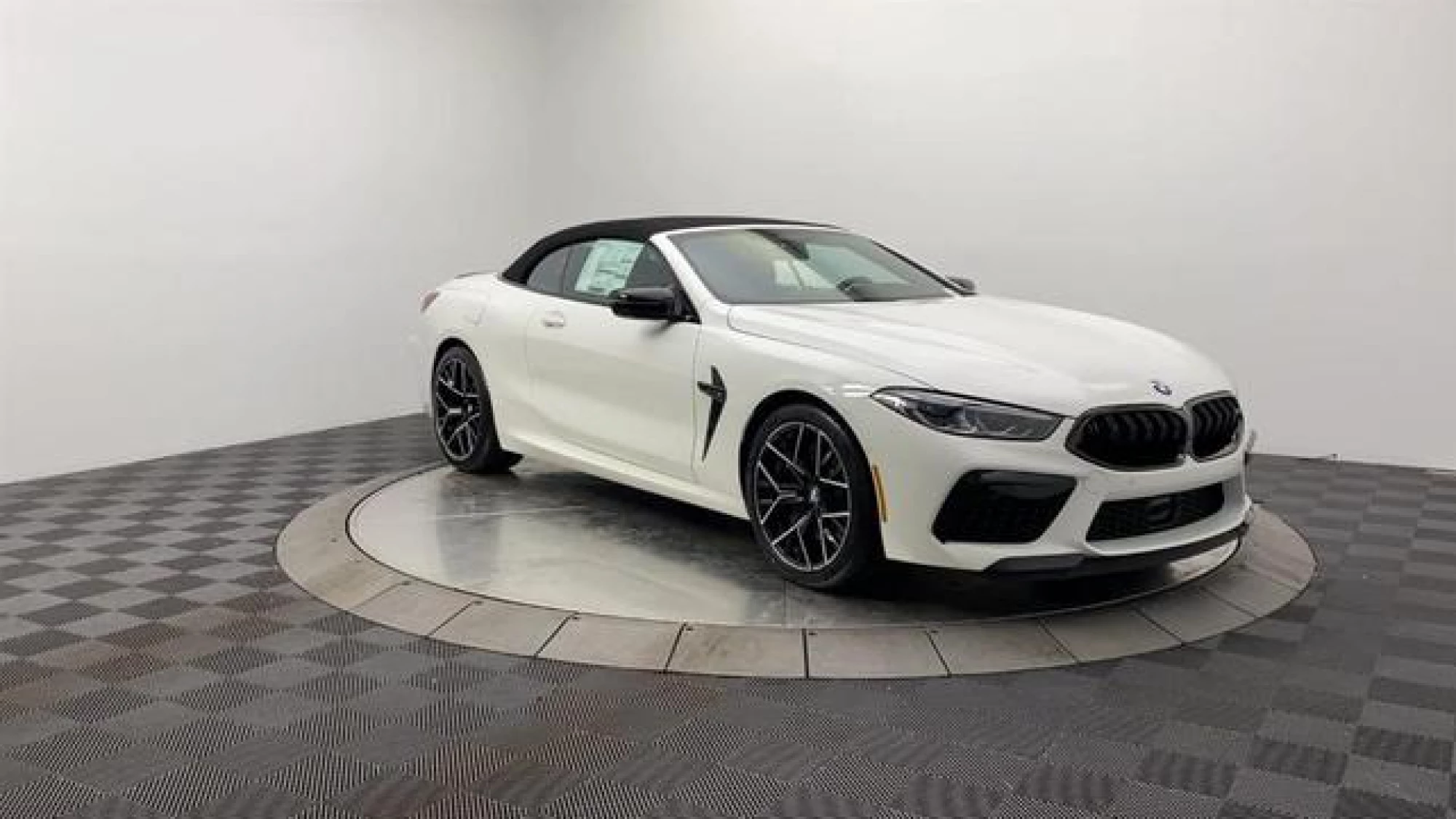 2024 BMW M8 Competition