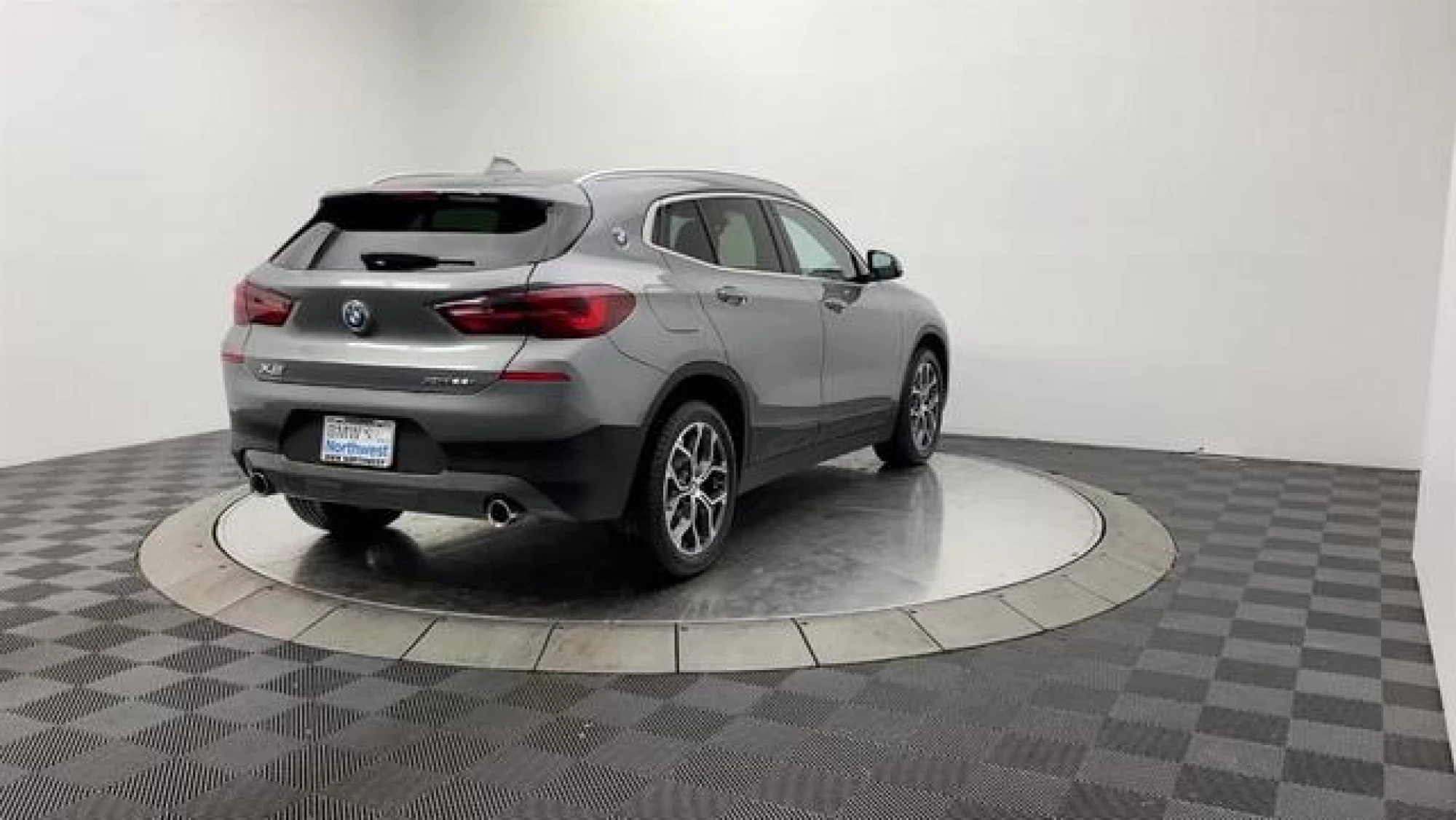 2023 BMW X2 xDrive28i