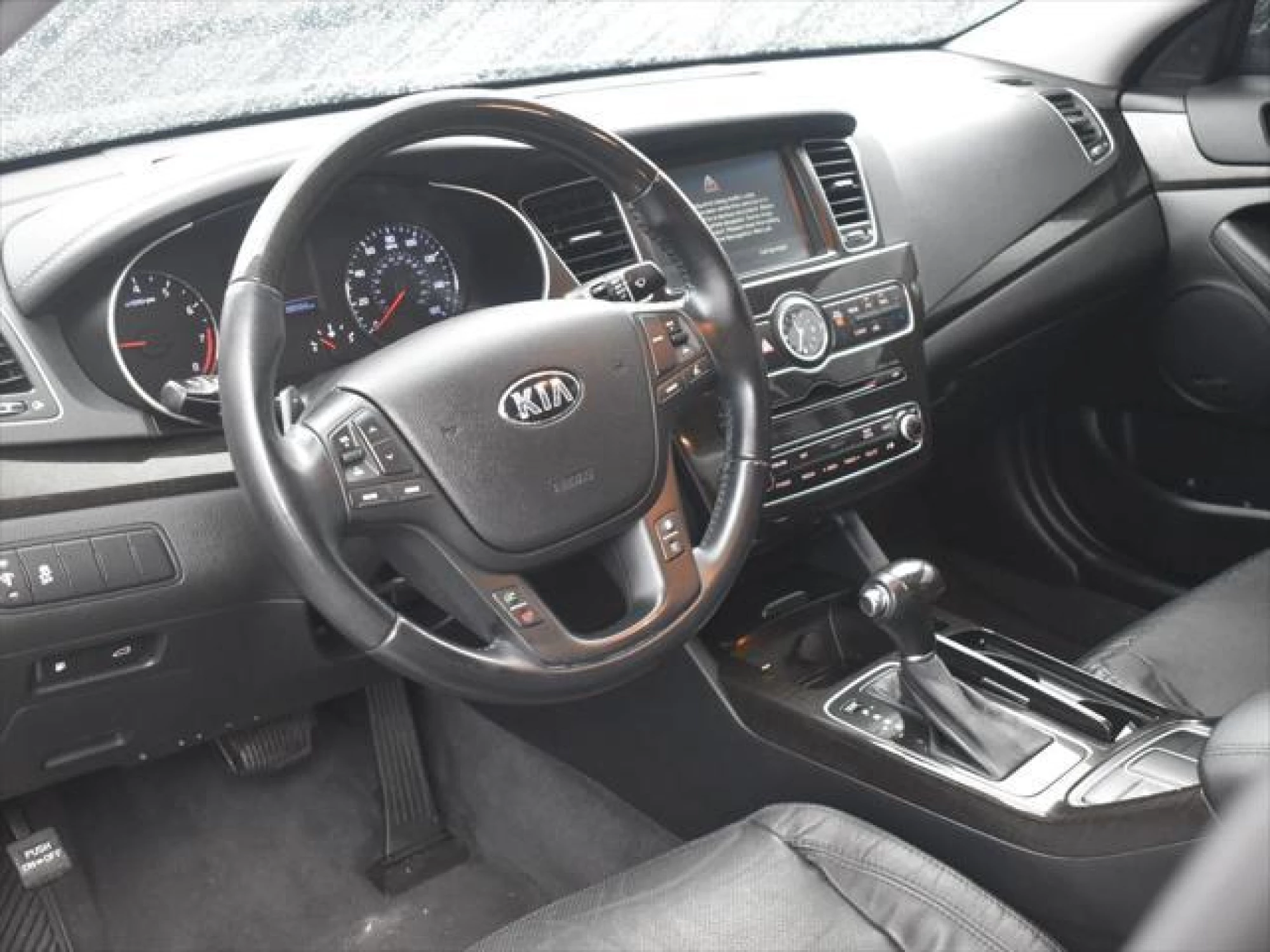 2016 Kia Cadenza Premium