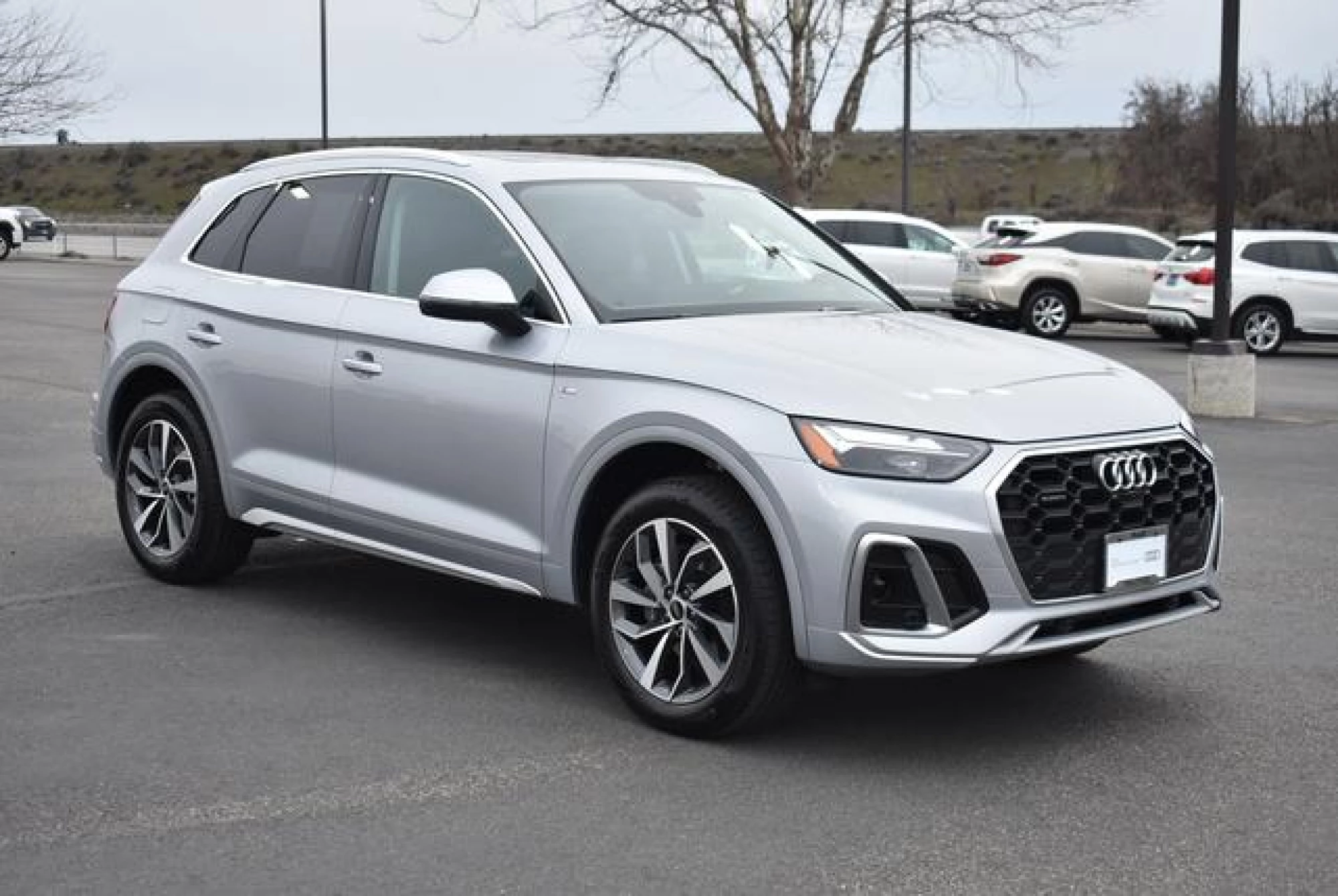 2023 Audi Q5 S line Premium Plus