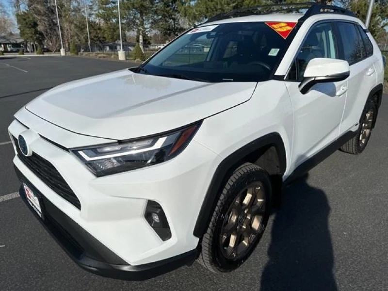 2023 Toyota RAV4 Hybrid Woodland E