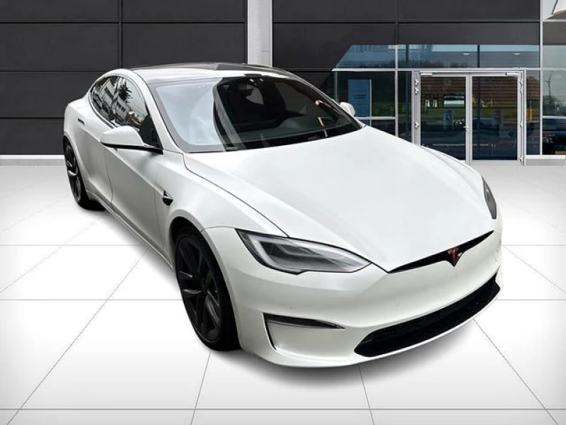 2022 Tesla Model S Base