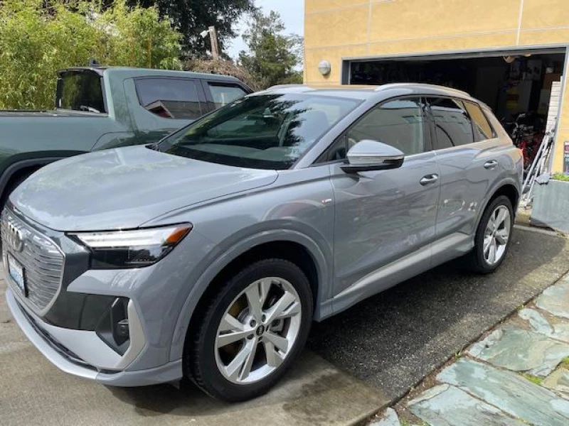 2023 Audi Q4 e-tron 50 Premium Plus