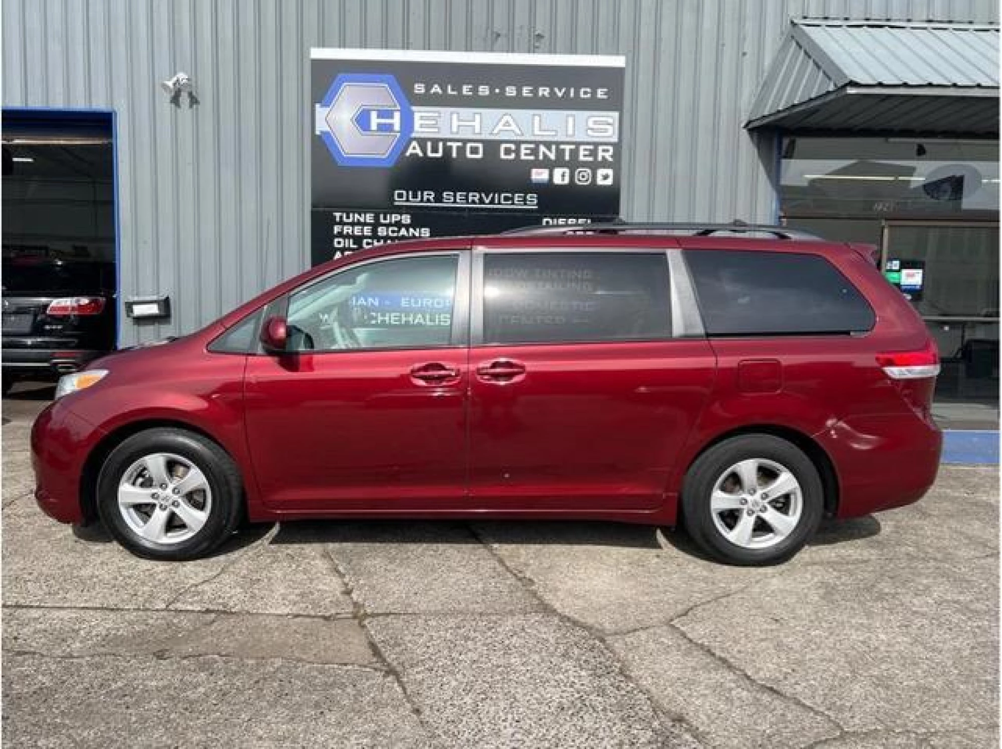 2014 Toyota Sienna LE