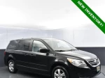 2010 Volkswagen Routan SE