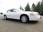 2005 Lincoln Town Car Signature Limited