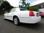 2005 Lincoln Town Car Signature Limited