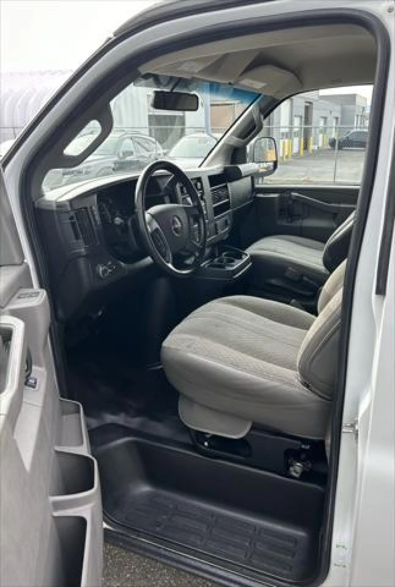 2020 GMC Savana 2500 Work Van