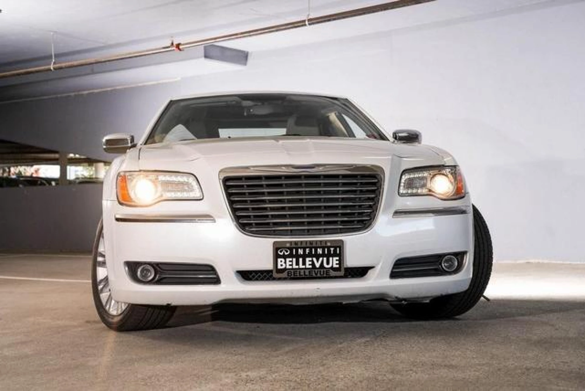 2013 Chrysler 300C Base