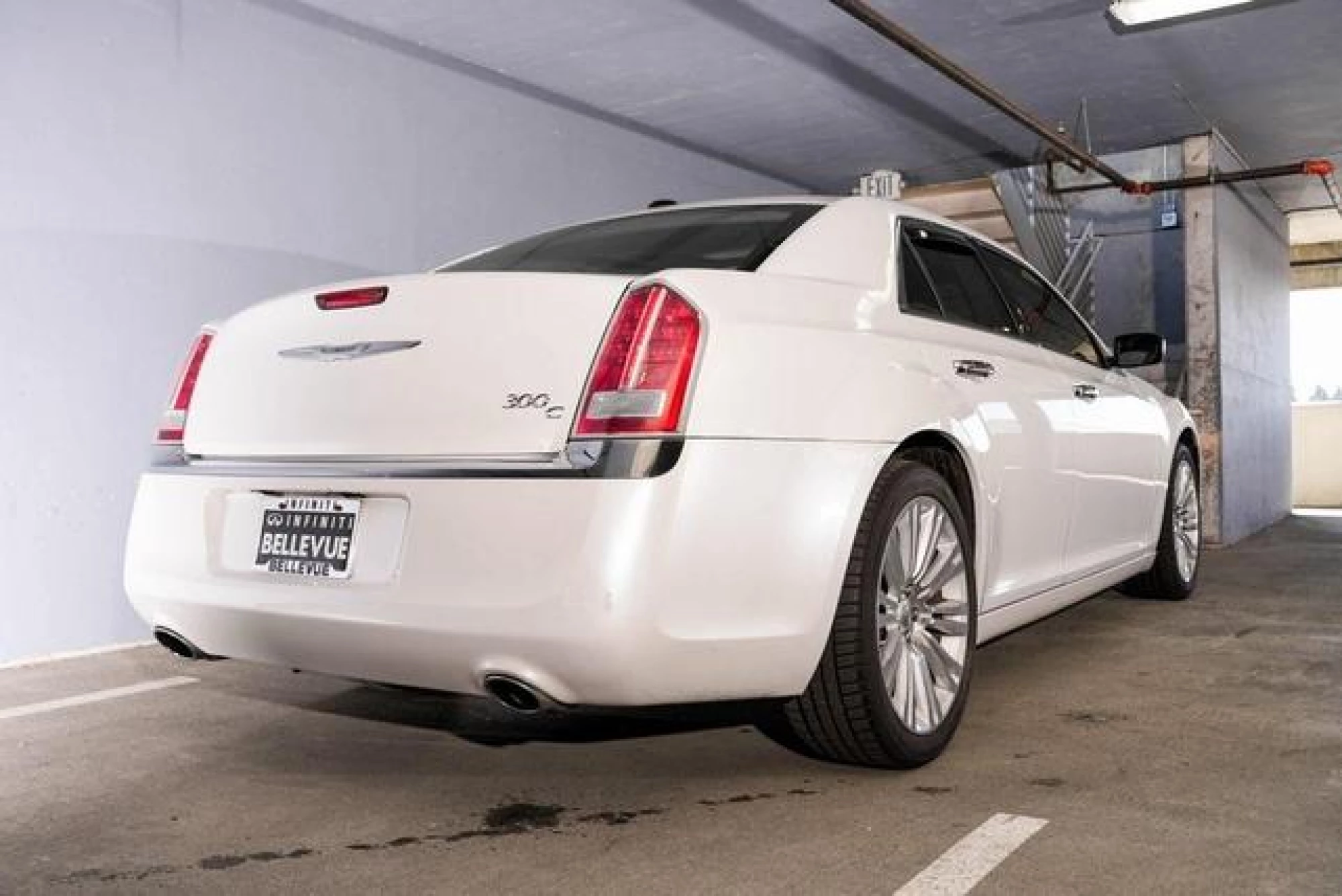 2013 Chrysler 300C Base