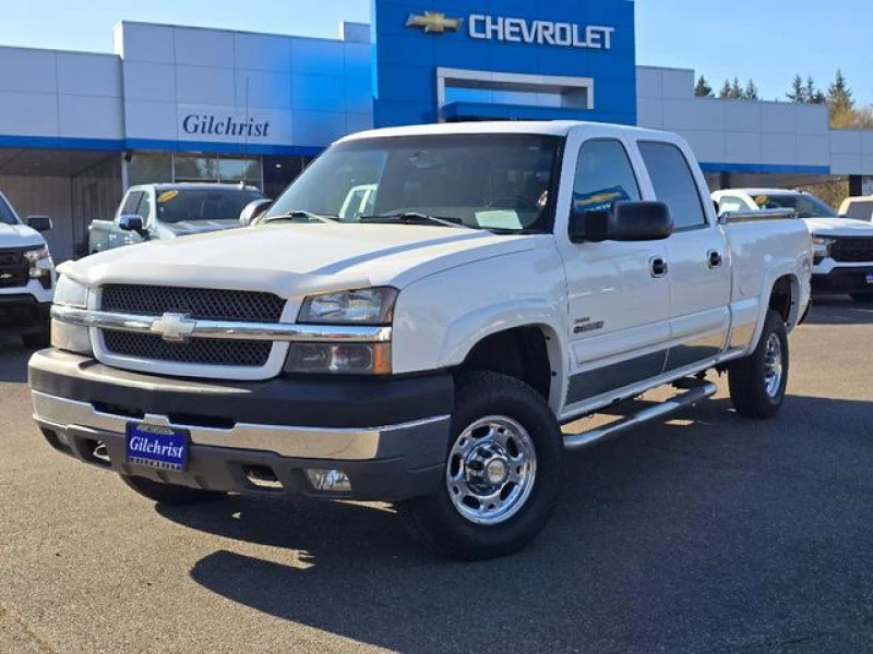 2004 Chevrolet Silverado 2500 LS H/D Crew Cab