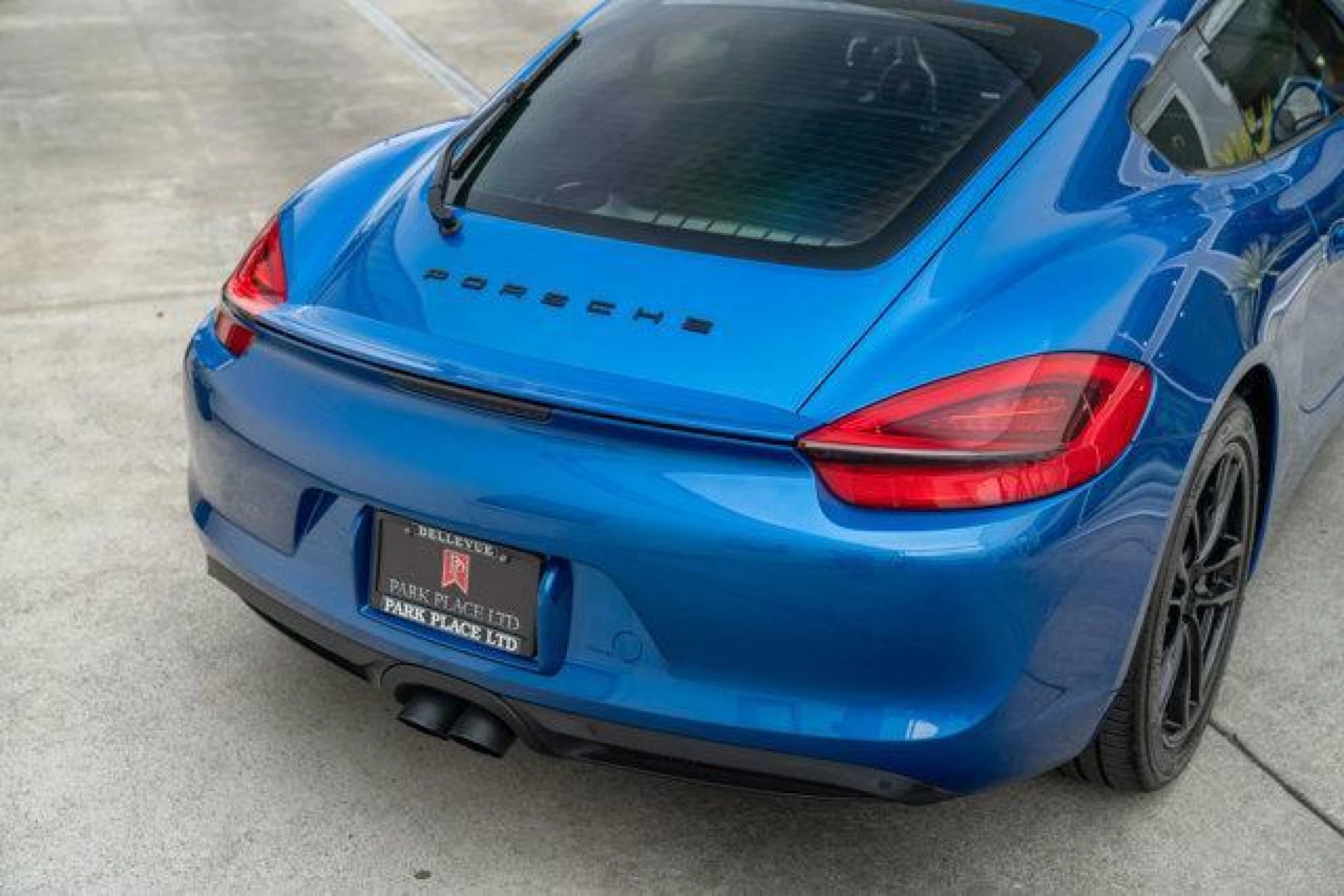 2016 Porsche Cayman