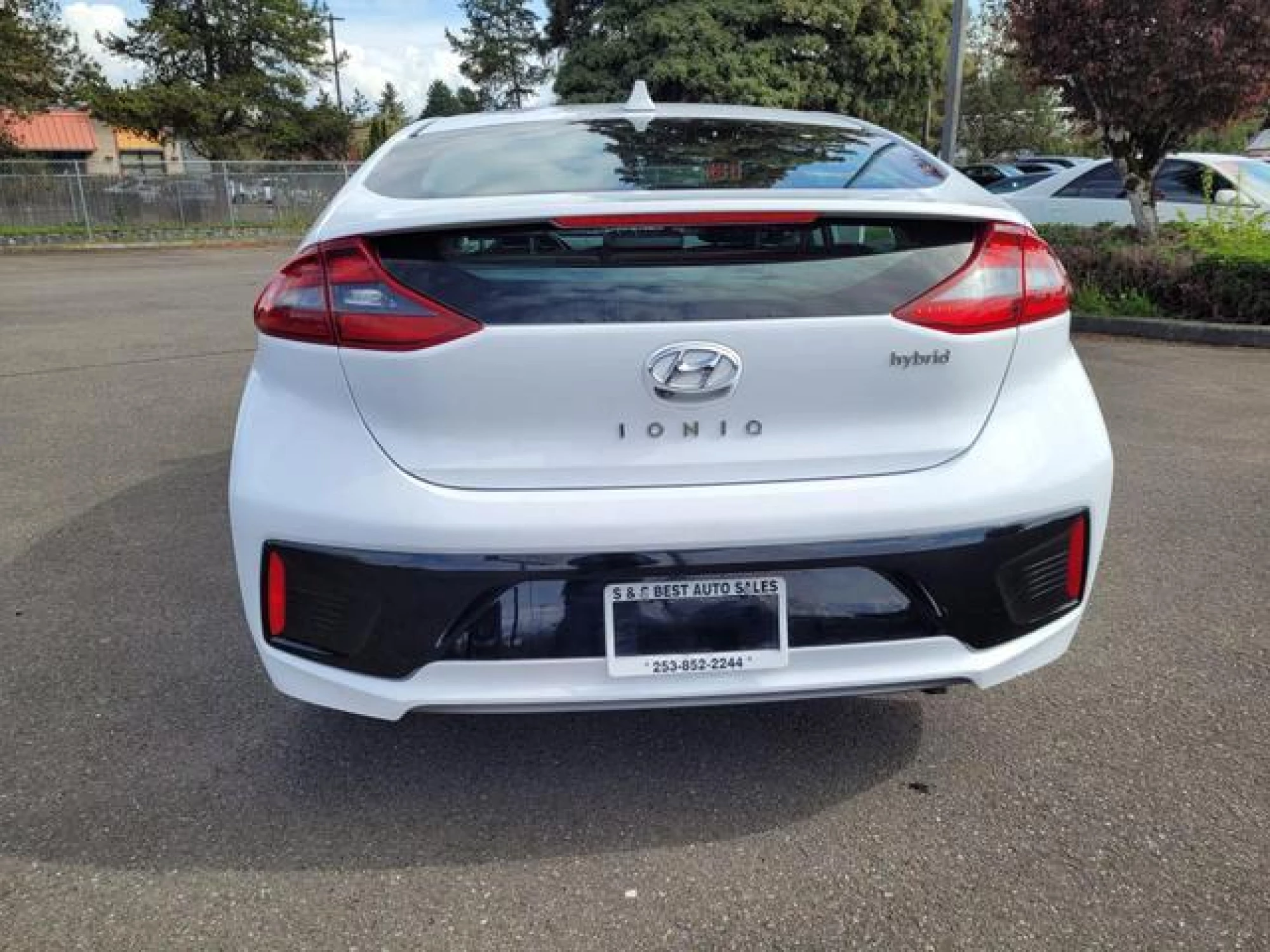 2018 Hyundai IONIQ Hybrid Limited