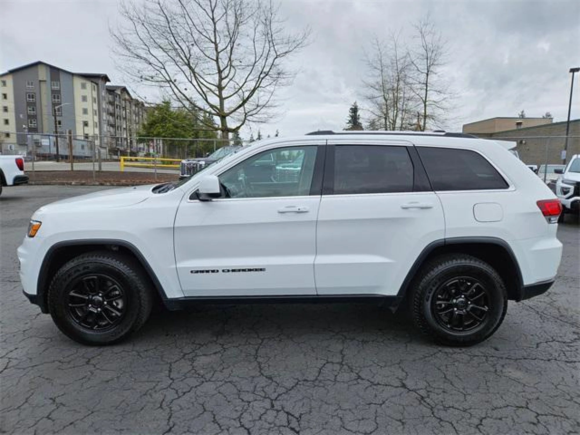 2020 Jeep Grand Cherokee Laredo