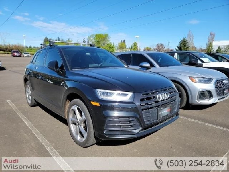 2020 Audi Q5 45 Titanium Premium