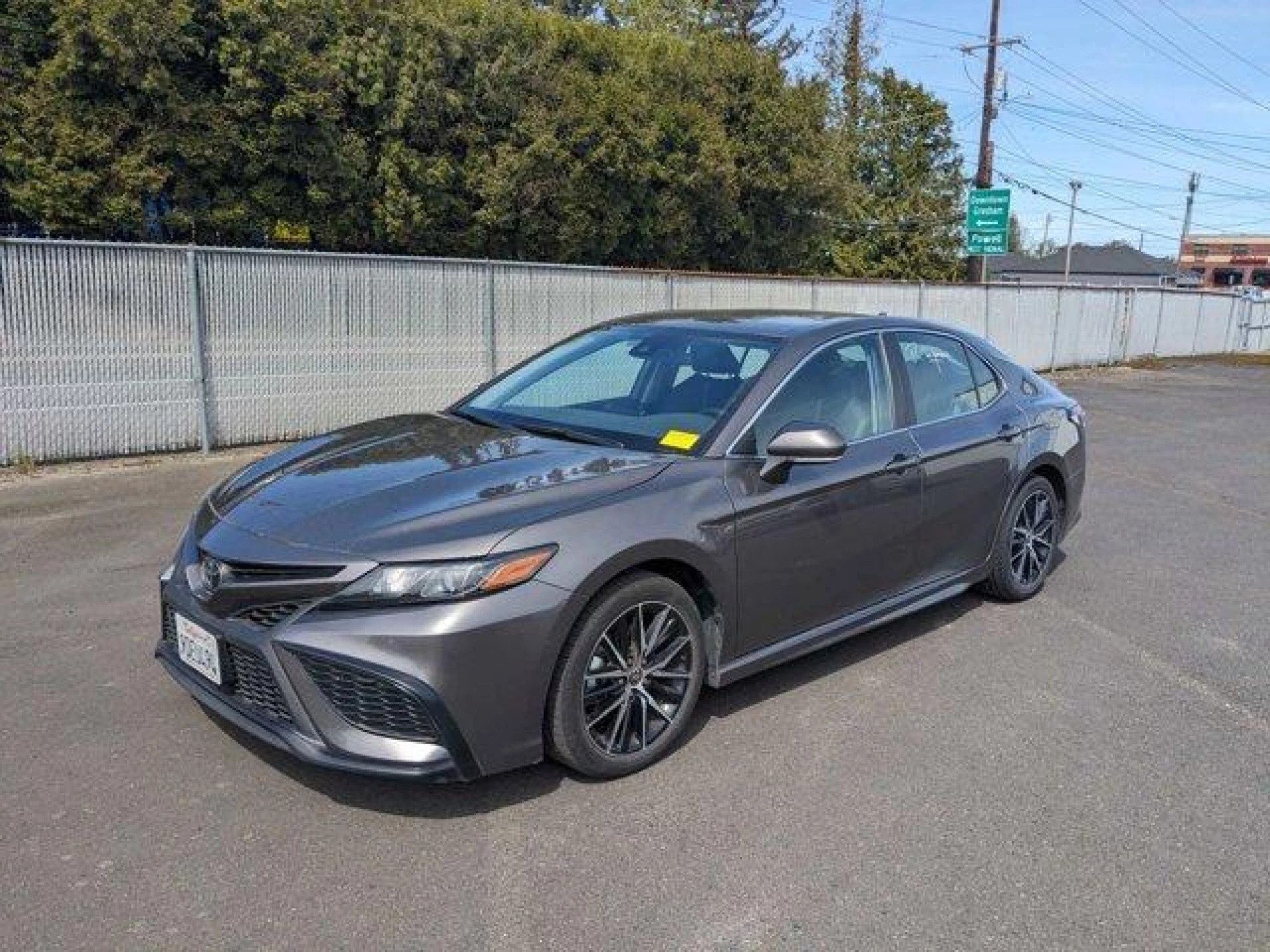2023 Toyota Camry SE