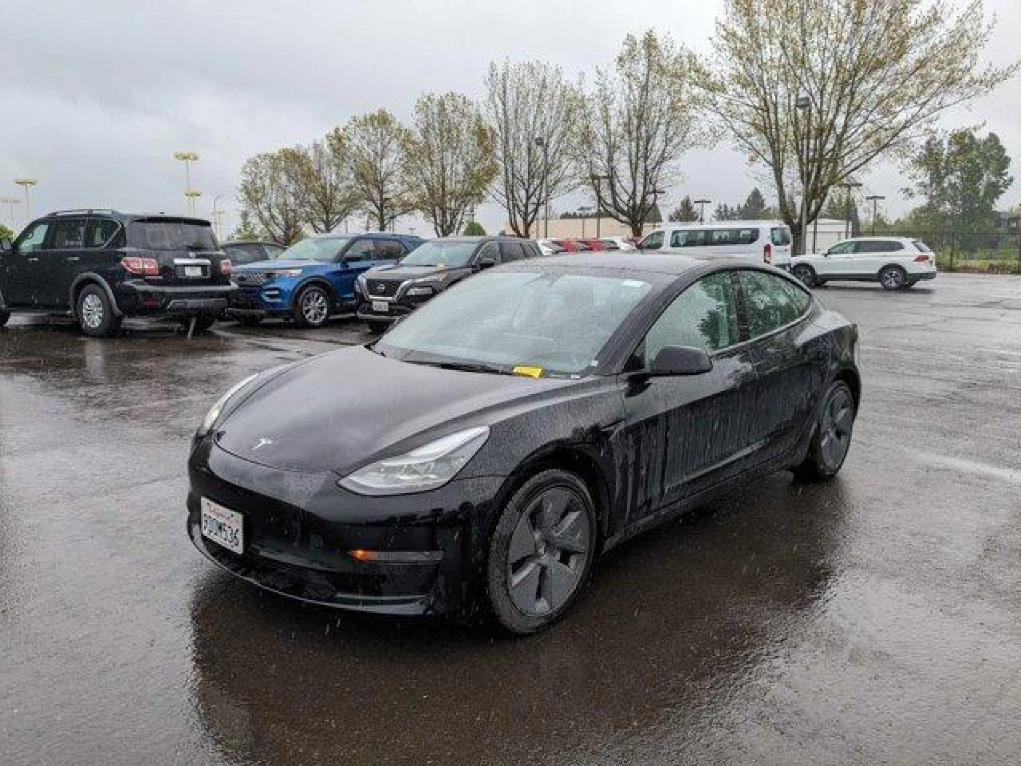2023 Tesla Model 3 Base