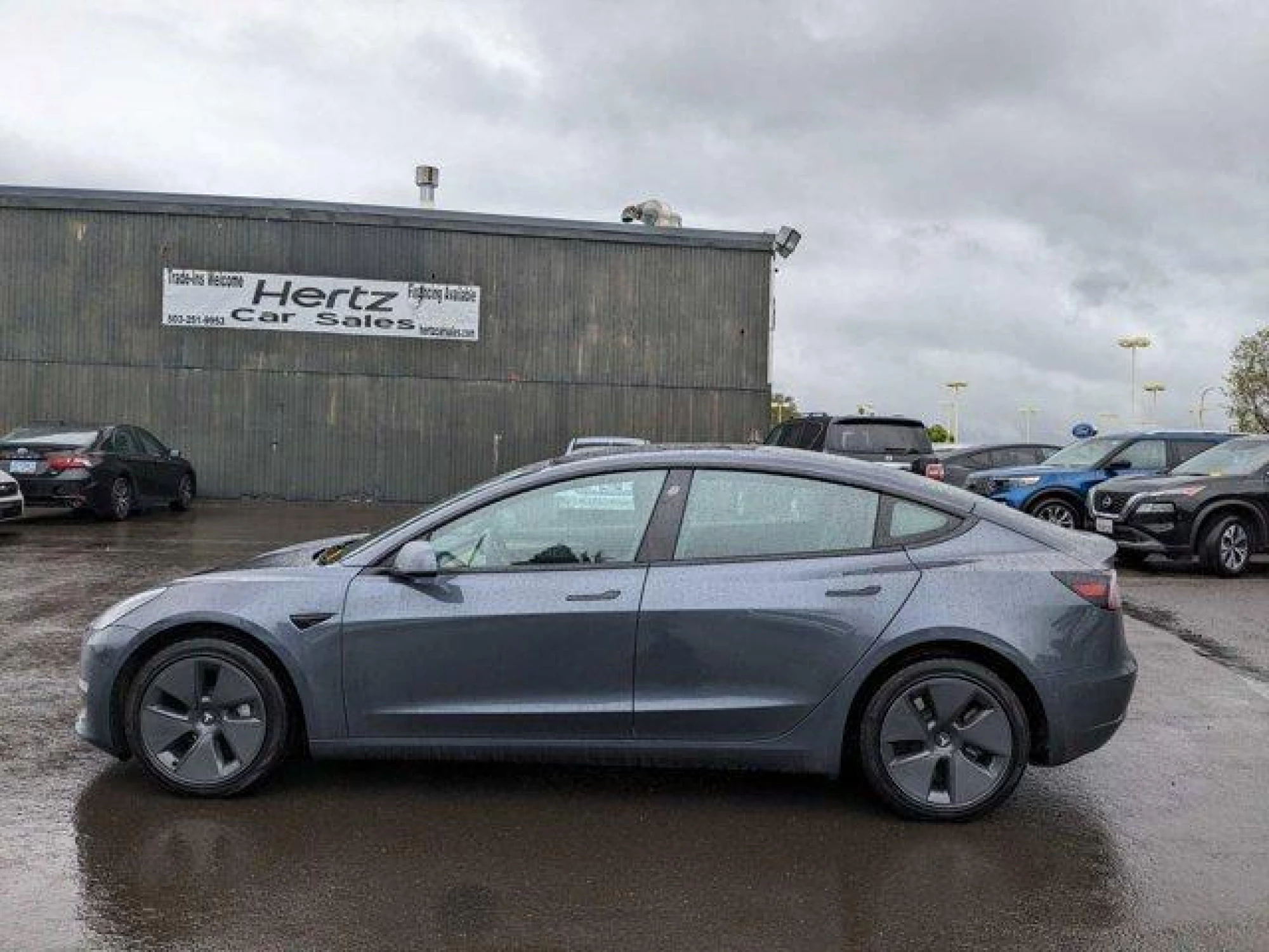 2023 Tesla Model 3 Base