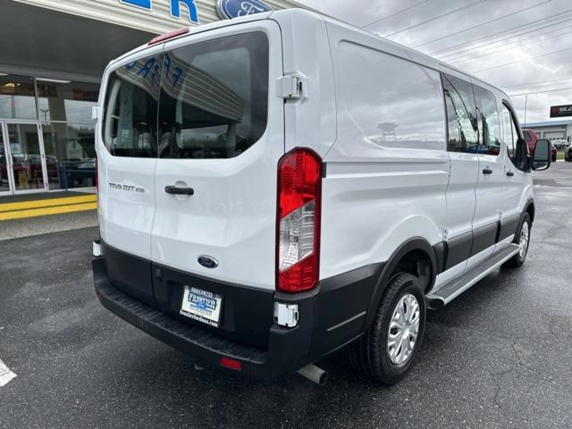 2021 Ford Transit-150 Base