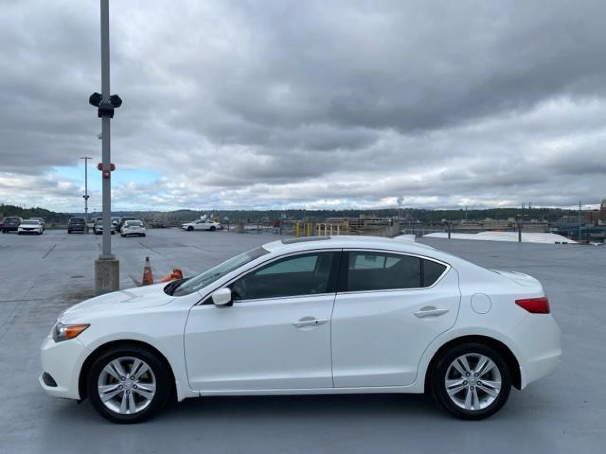 2013 Acura ILX 2.0L