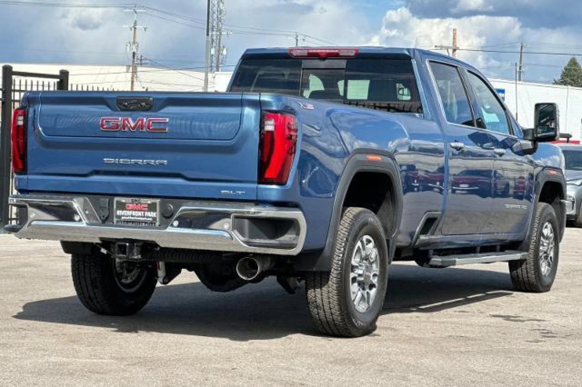 2024 GMC Sierra 2500 SLT