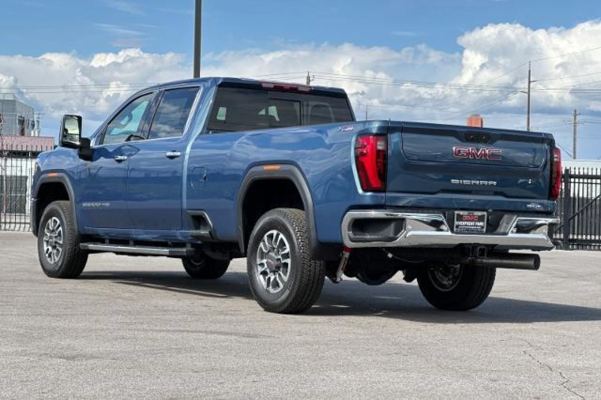 2024 GMC Sierra 2500 SLT