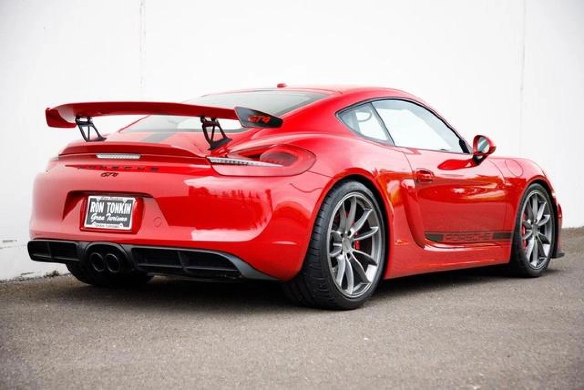 2016 Porsche Cayman GT4