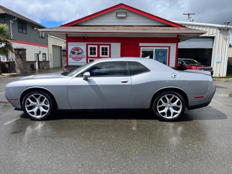 2015 Dodge Challenger SXT Plus