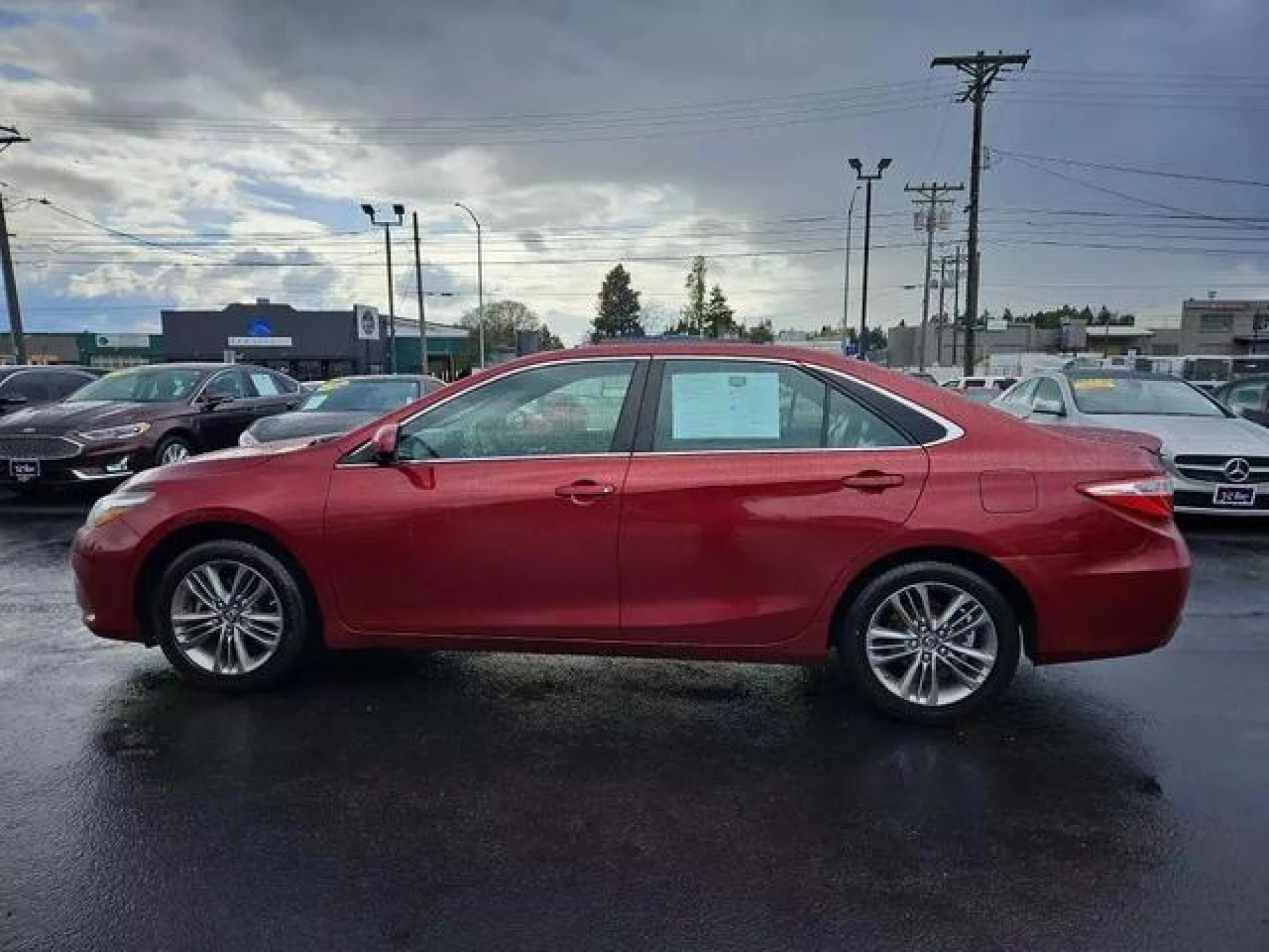 2016 Toyota Camry SE