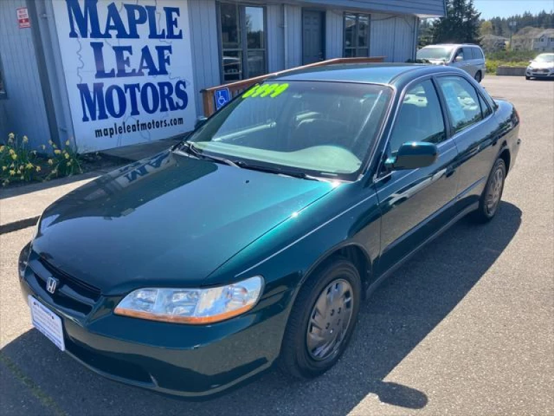 2000 Honda Accord 4dr Sdn LX Auto