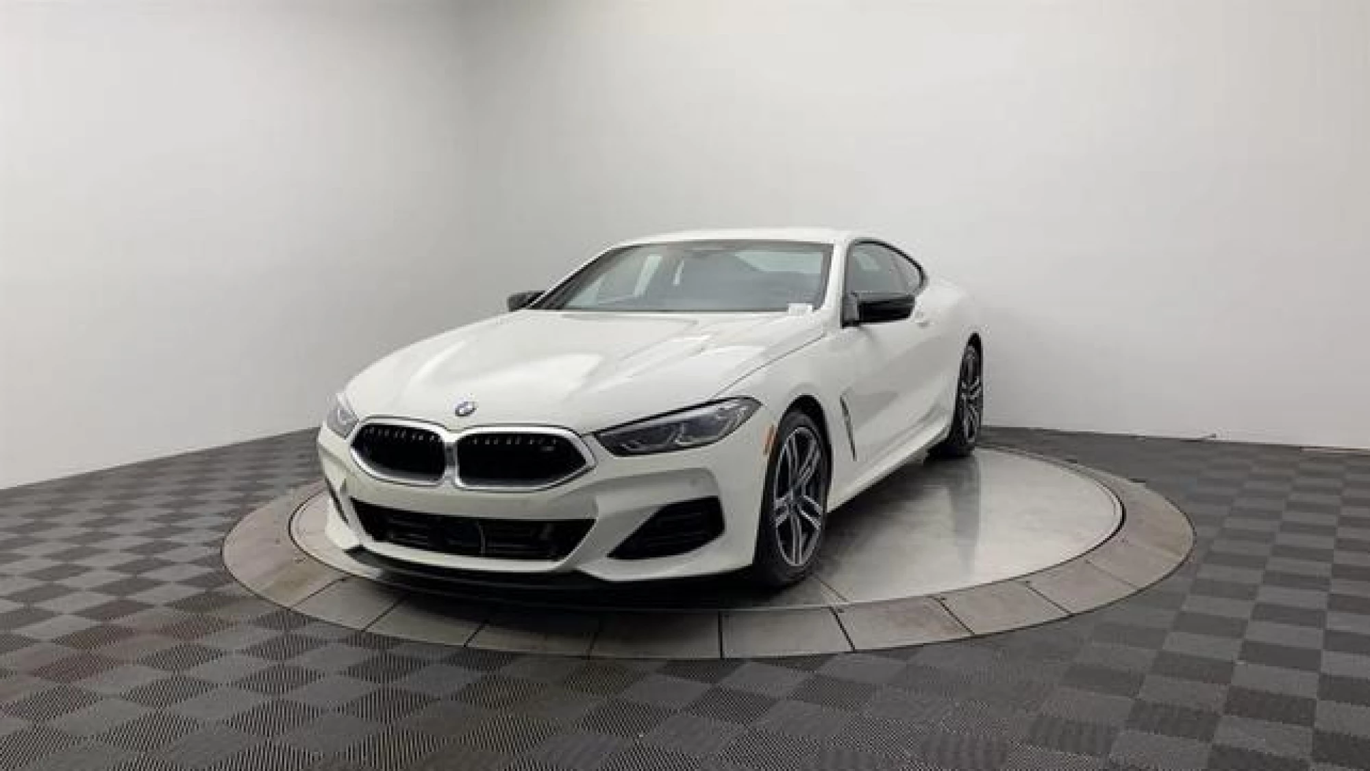 2024 BMW M850 i xDrive