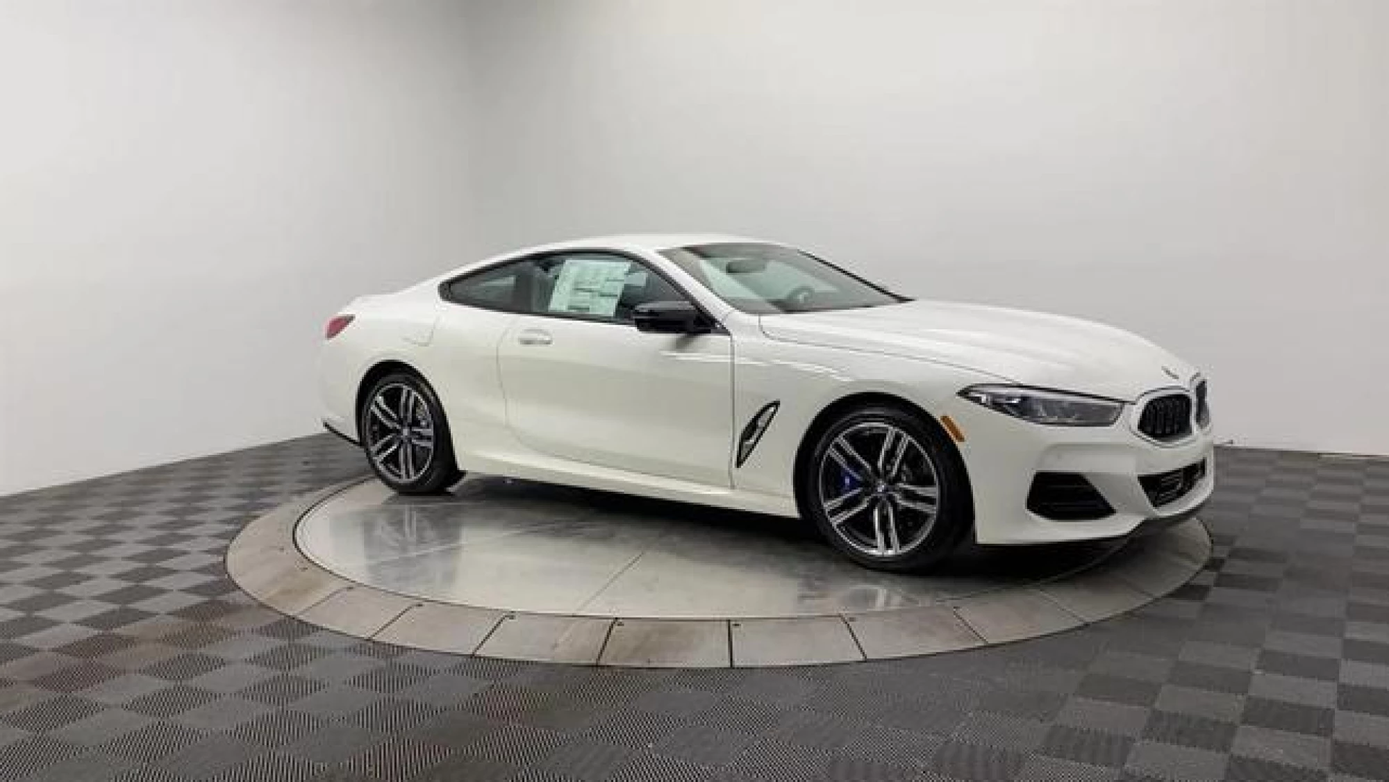 2024 BMW M850 i xDrive