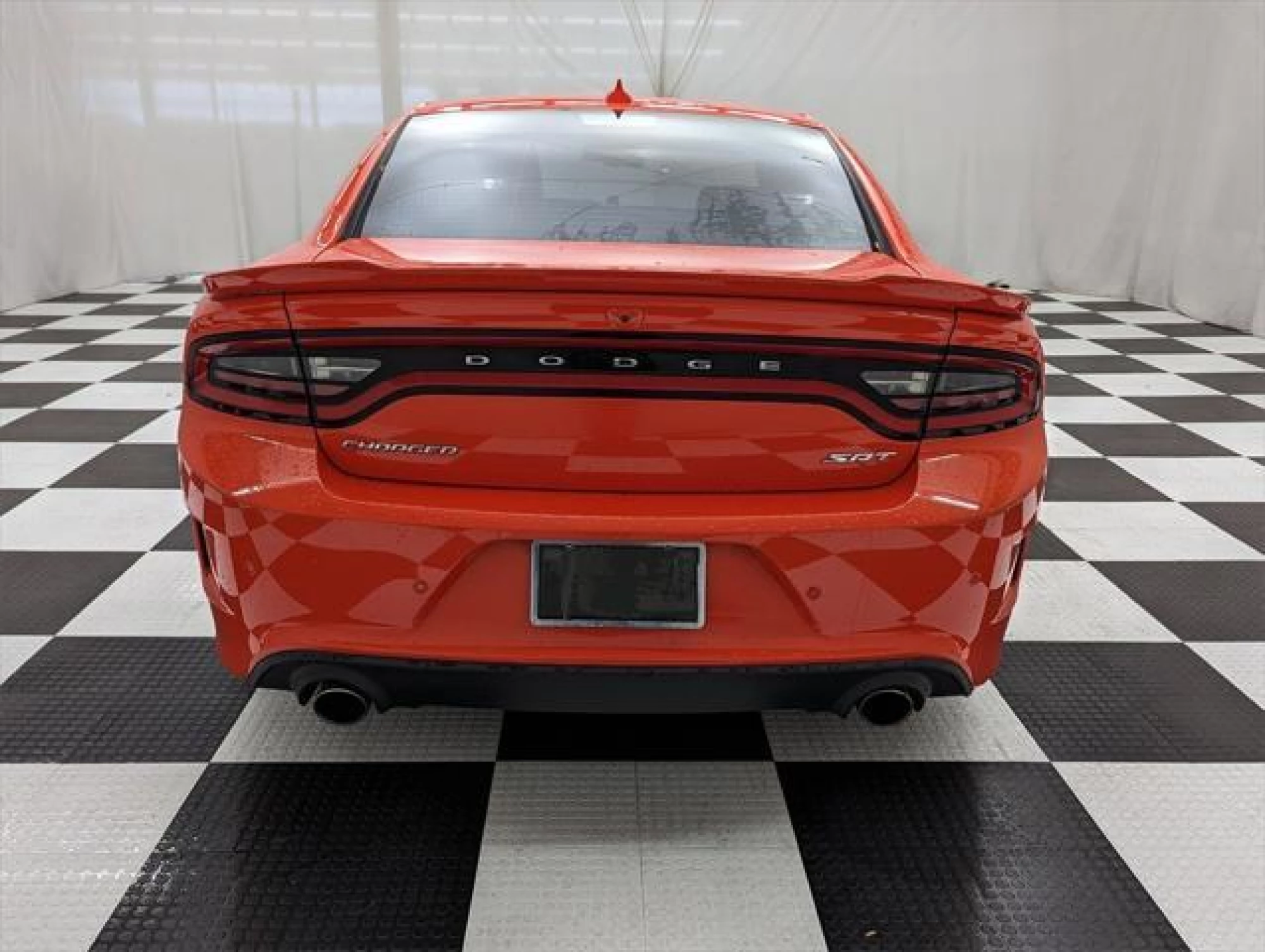 2016 Dodge Charger SRT 392