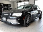 2017 Chrysler 300 Limited