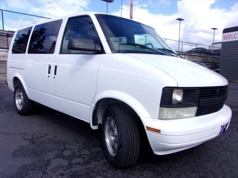 2004 Chevrolet Astro Base