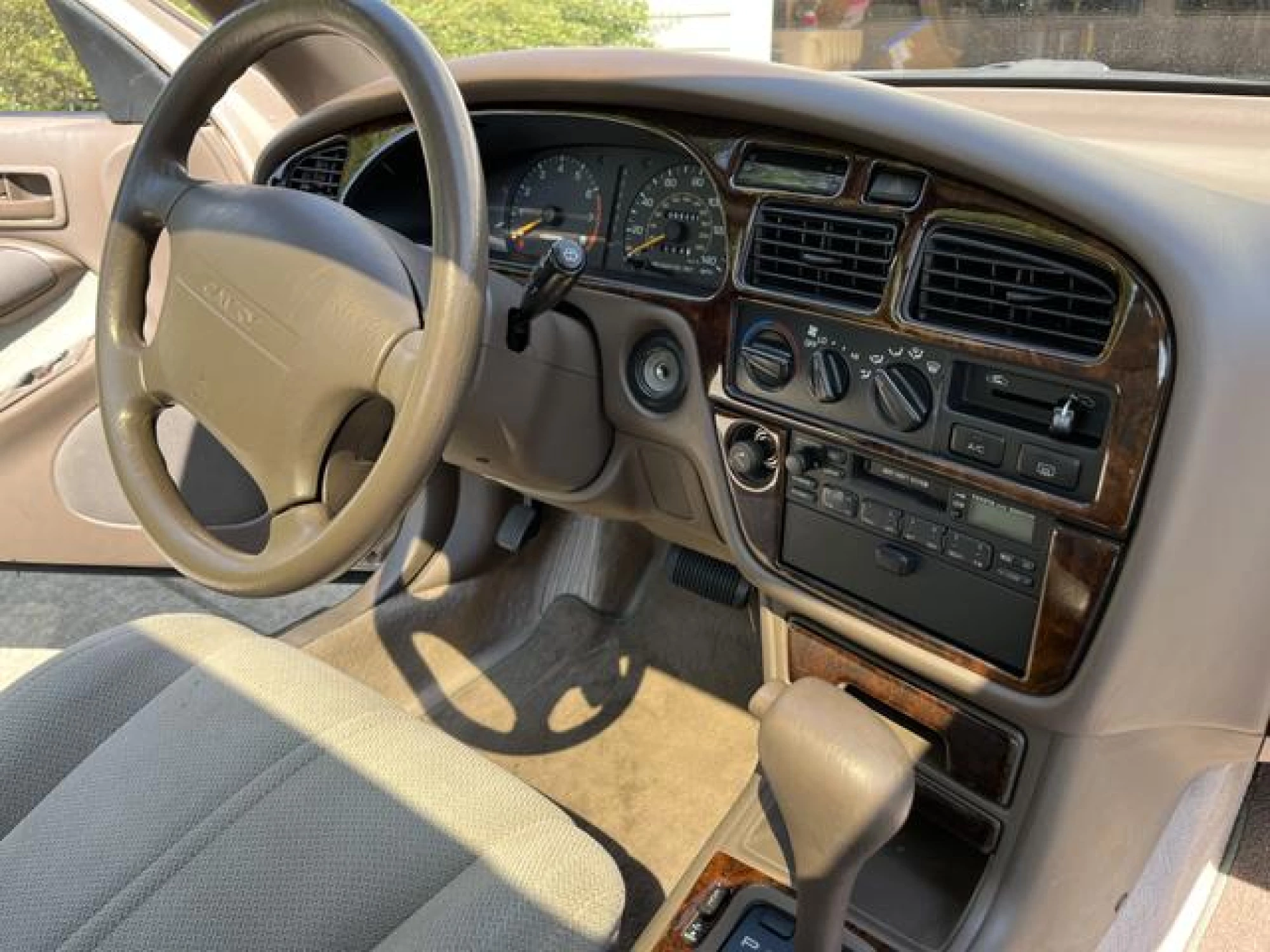 1994 Toyota Camry LE