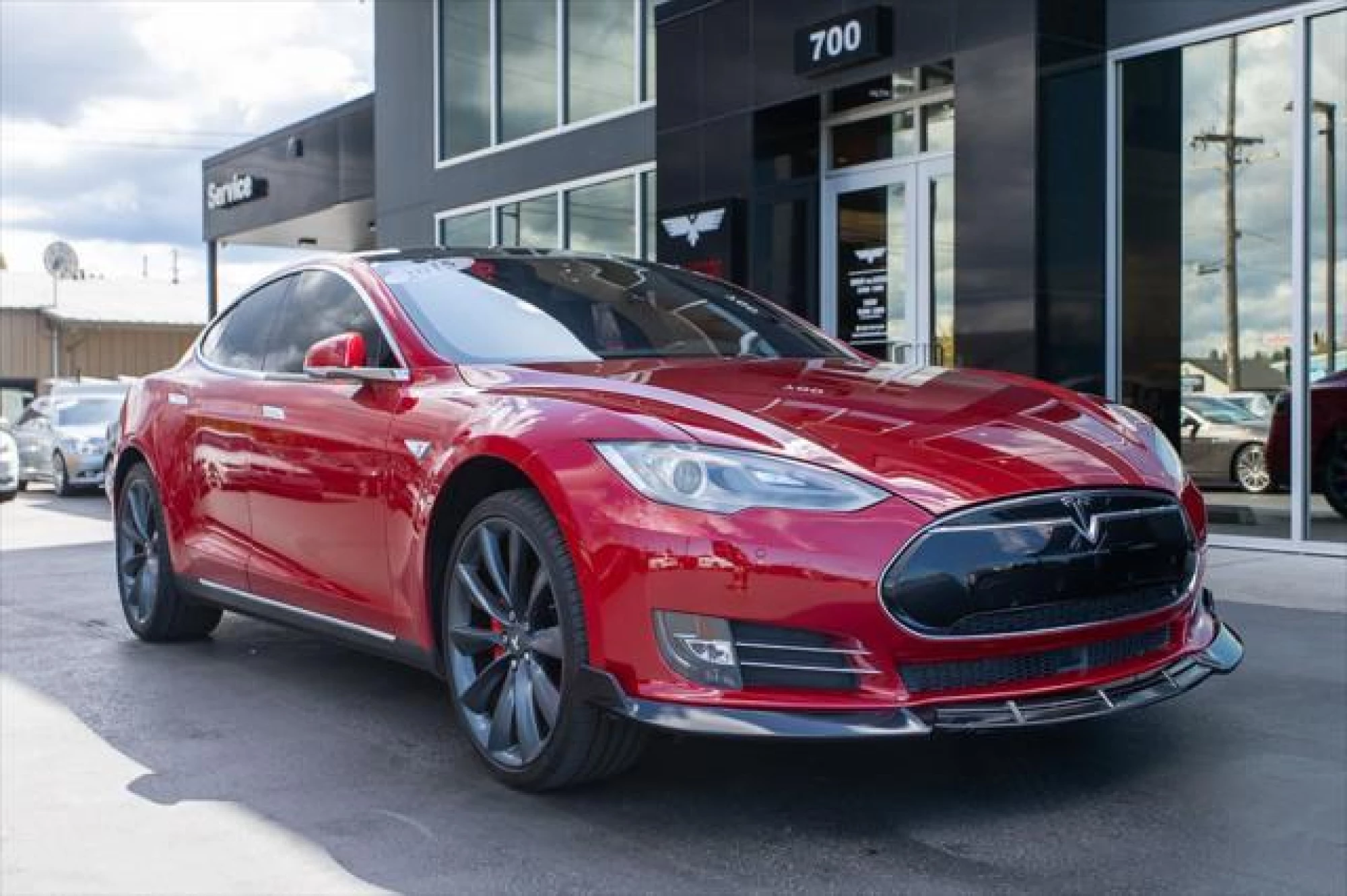 2015 Tesla Model S 90D