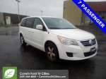2010 Volkswagen Routan SE